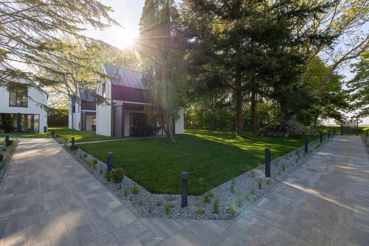 Domki Villa Hoff Resort Тшенсач Экстерьер фото