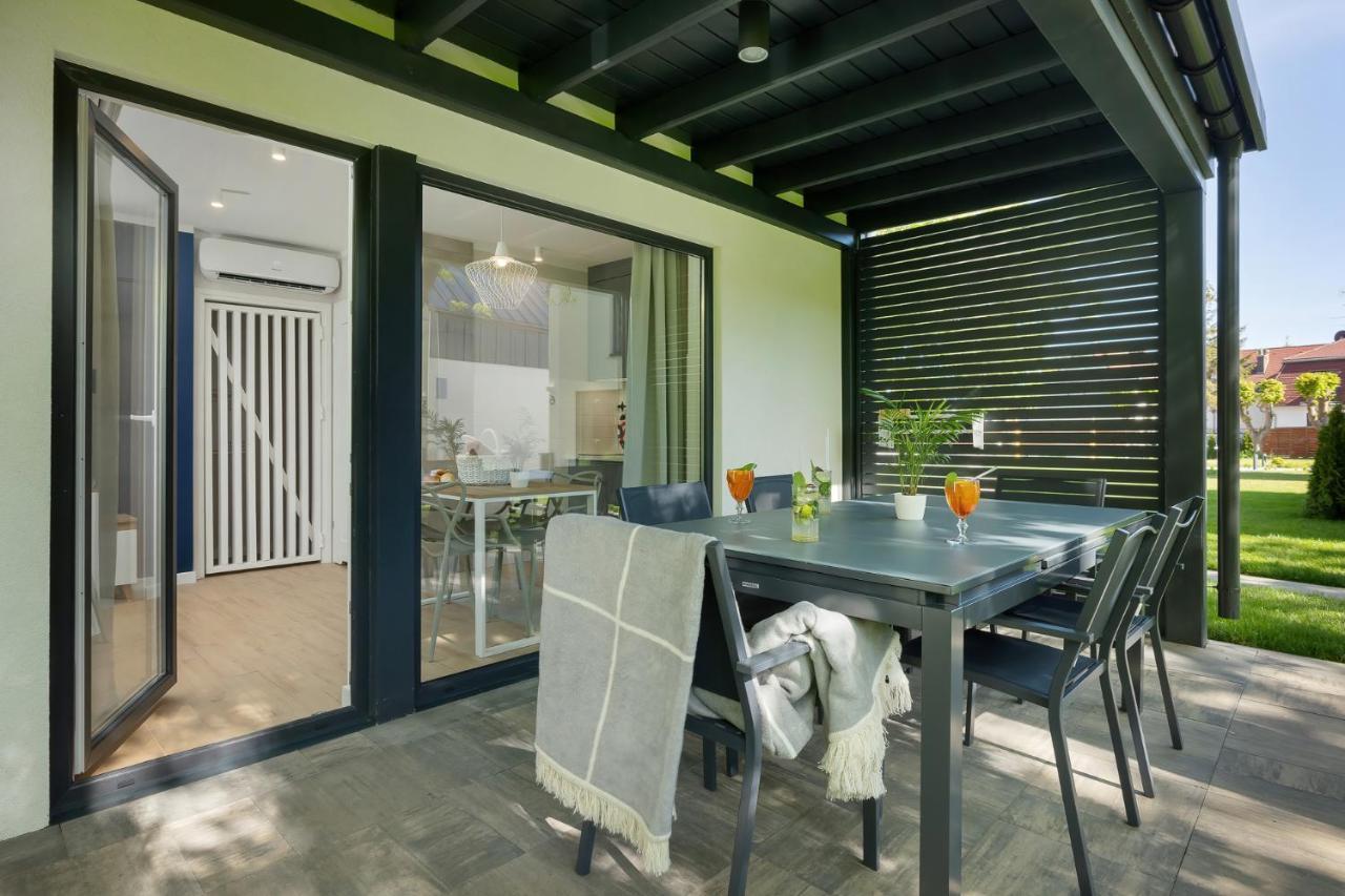 Domki Villa Hoff Resort Тшенсач Экстерьер фото